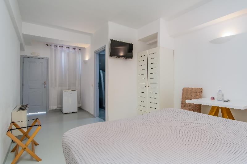 Central Fira Hotel - Oda