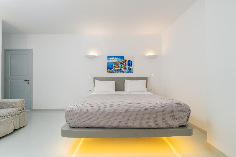 Central Fira Hotel - Oda