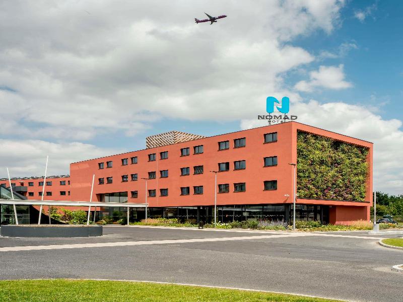 Nomad Paris Roissy Cdg Aéroport - Genel