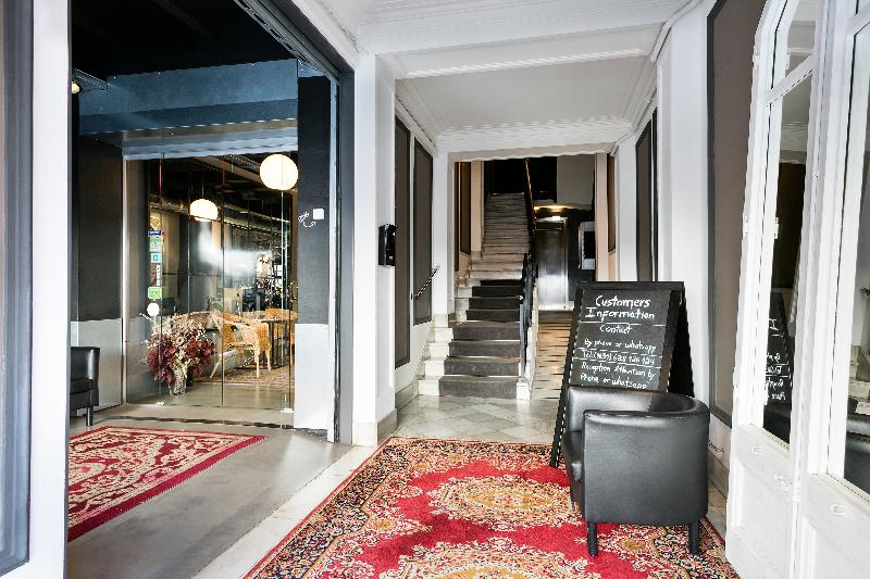 Fira Apartments by Gaiarooms - Lobi