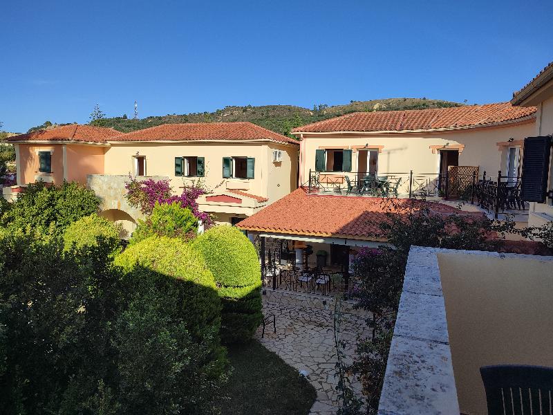 Elanthi Village Apartments - Genel