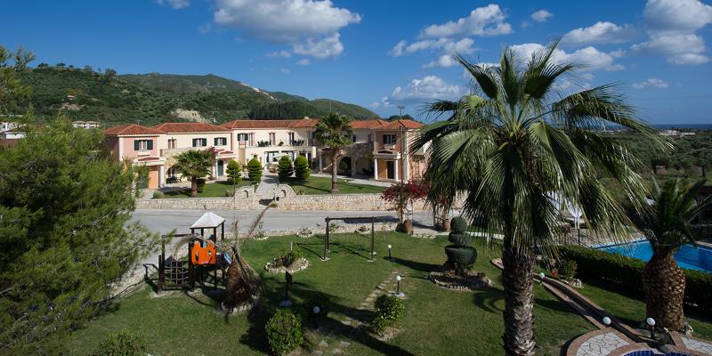 Elanthi Village Apartments - Genel