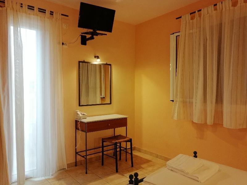Elanthi Village Apartments - Oda