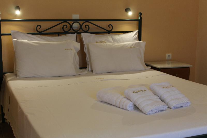 Elanthi Village Apartments - Oda