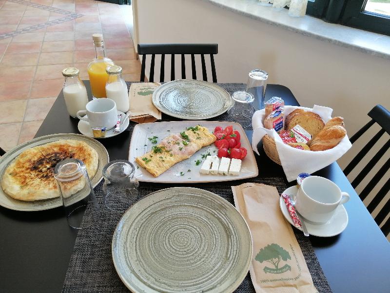 Elanthi Village Apartments - Restoran