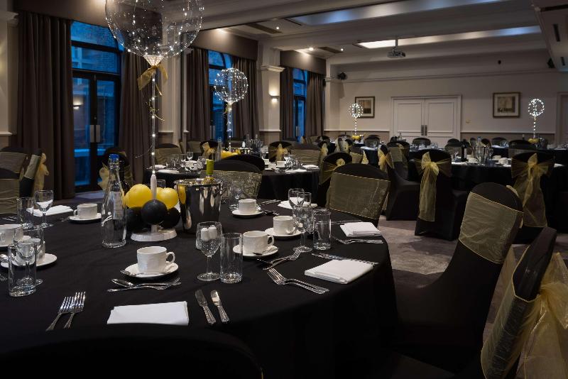 Hilton York - Genel