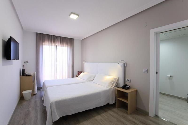 Hotel Castilla Torrijos - Oda
