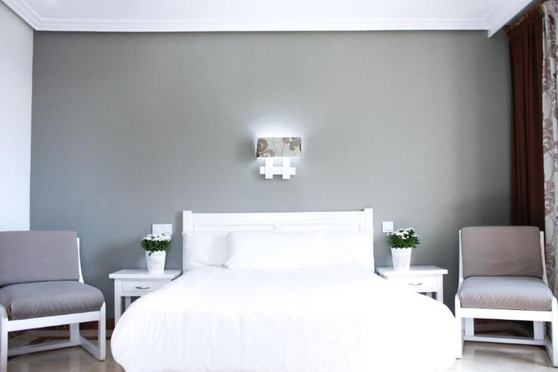 Hotel Castilla Torrijos - Oda