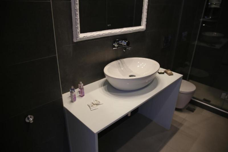 Mar n Mar Crown Hotel-Suites - Oda