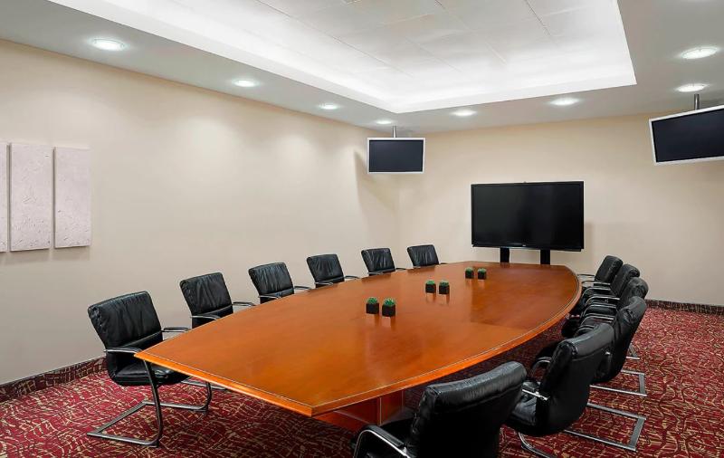 Sheraton Heathrow Hotel - Toplantı