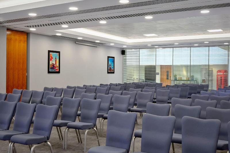 Sheraton Heathrow Hotel - Toplantı