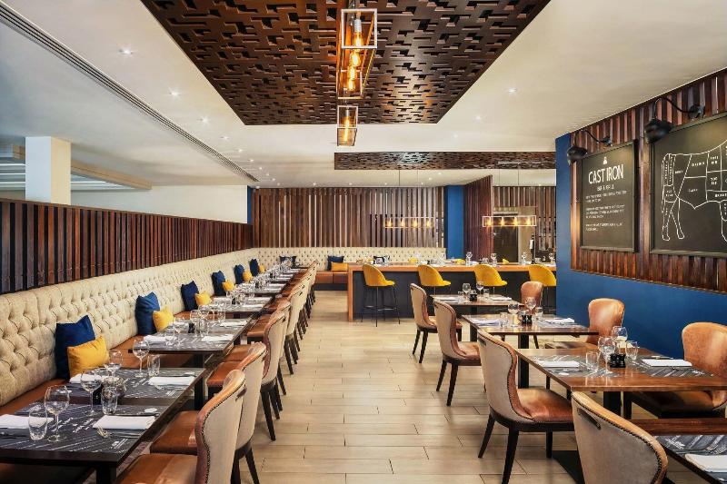Sheraton Heathrow Hotel - Restoran