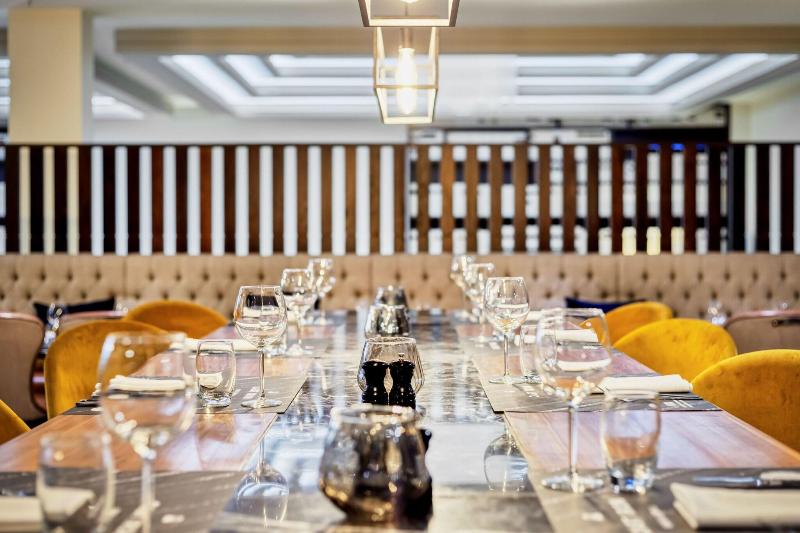 Sheraton Heathrow Hotel - Restoran