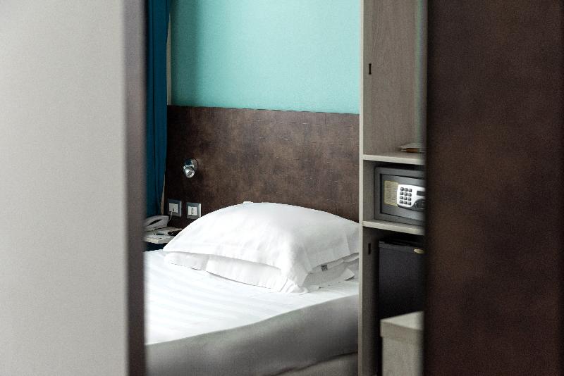 Phi Hotel Milano - Oda