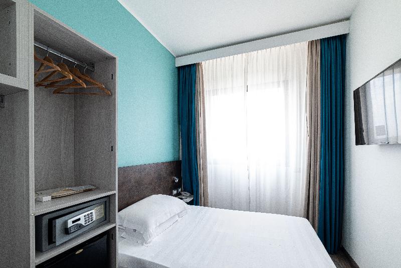 Phi Hotel Milano - Oda