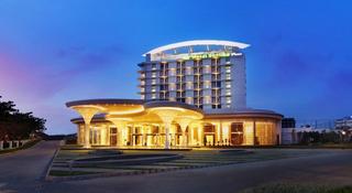 Hotel Santika Premiere Kota Harapan Indah fotoÄŸrafÄ±