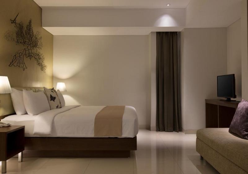 Hotel Santika Premiere Kota Harapan Indah - Oda