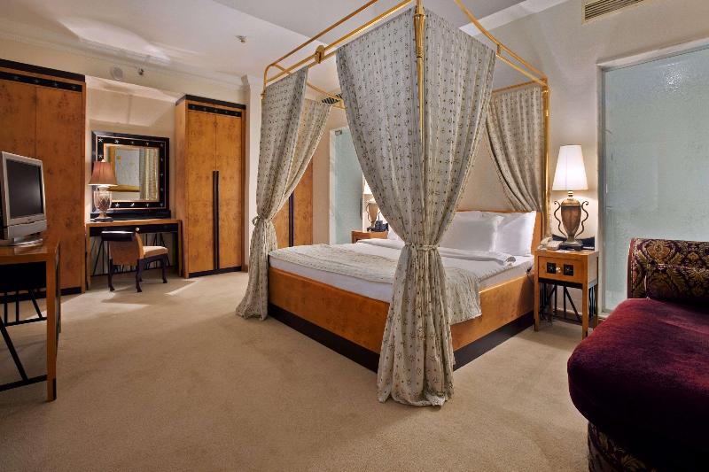 Hilton Alexandria Green Plaza - Oda