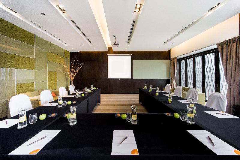 Signature Pattaya - Toplantı