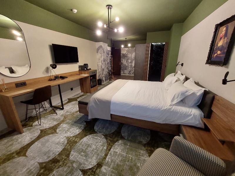 Bucharest Comfort Suites - Oda