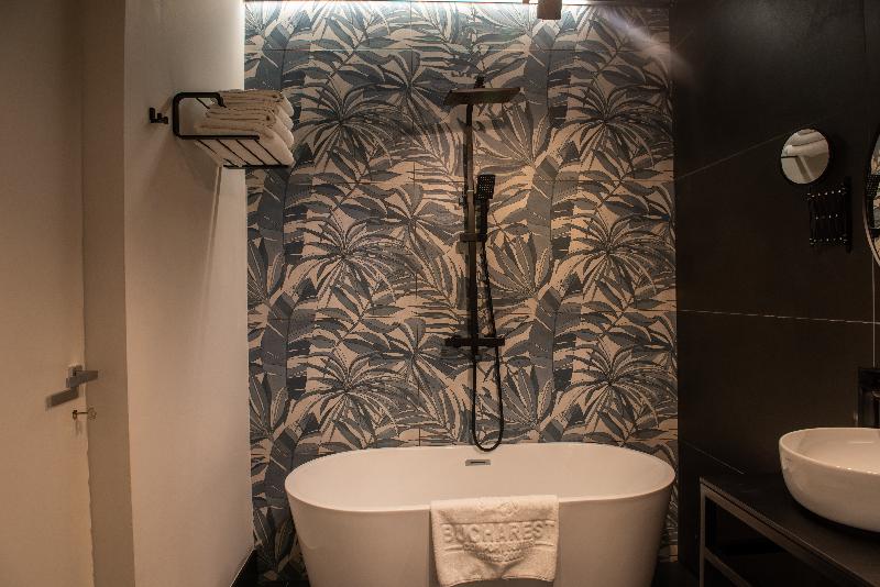 Bucharest Comfort Suites - Oda