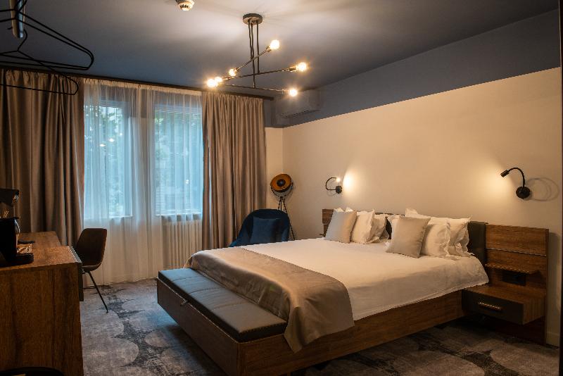 Bucharest Comfort Suites - Oda