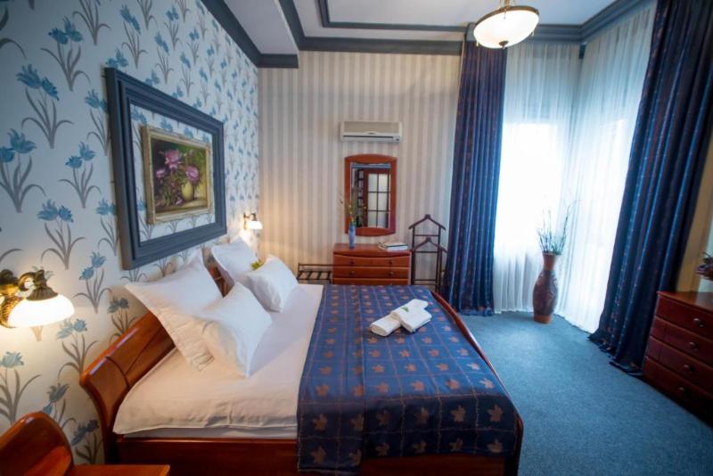 Bucharest Comfort Suites - Oda