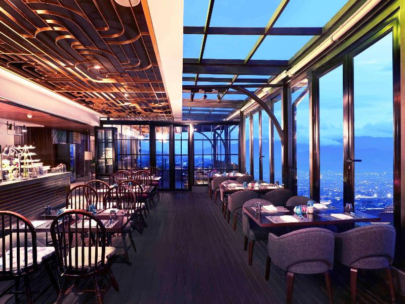 Grand Mercure Bandung Setiabudi - Bar