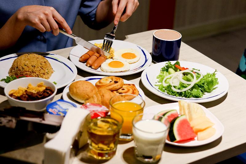 Holiday Inn Express Sukhumvit 11 - Restoran