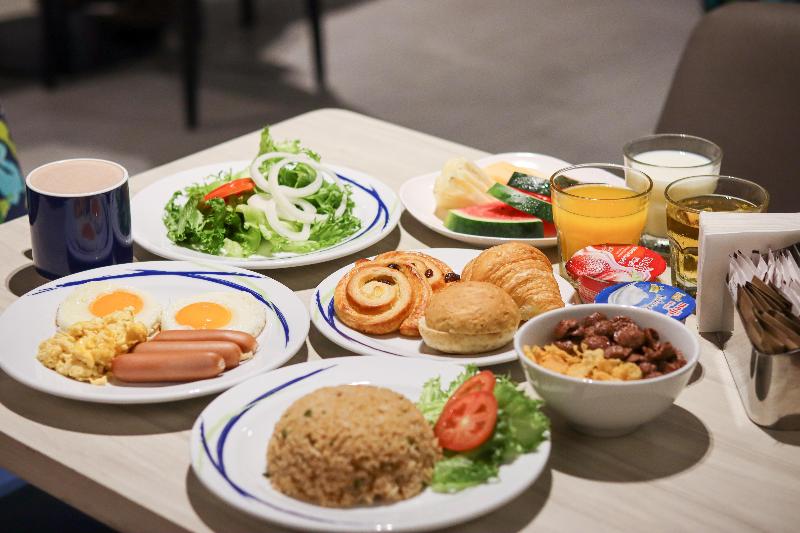Holiday Inn Express Sukhumvit 11 - Restoran