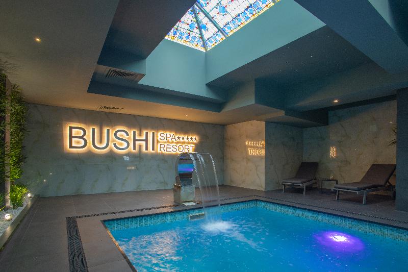 Bushi Resort & SPA - Havuz