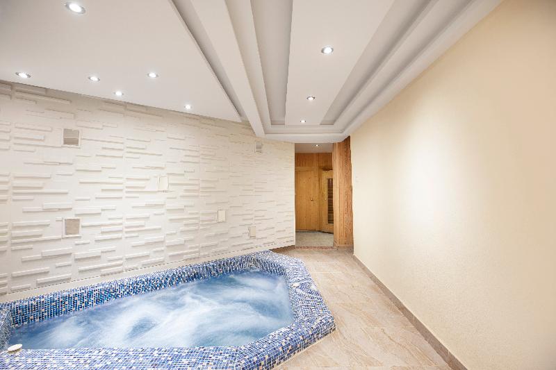 Pyramisa Isis Island Hotel & Spa - Aktivite