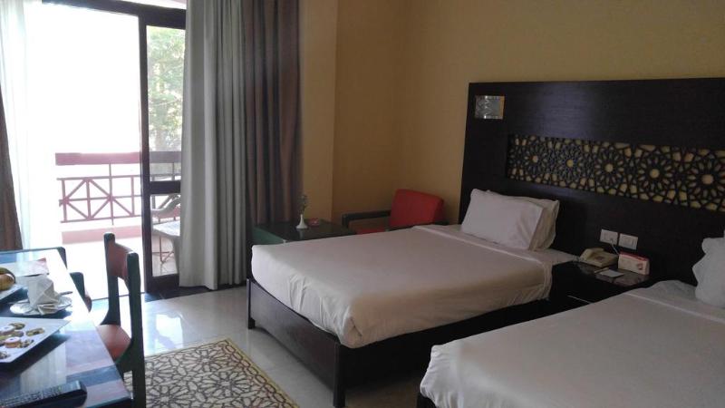 Pyramisa Isis Island Hotel & Spa - Oda