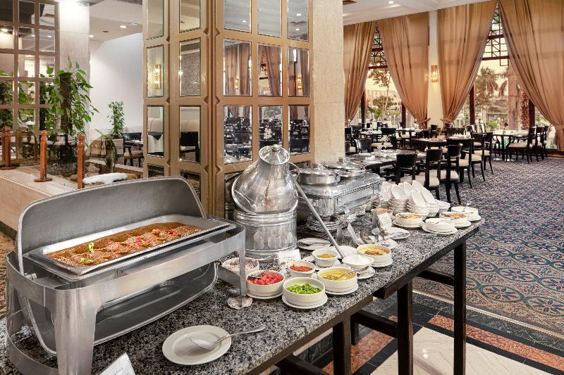 Pyramisa Isis Island Hotel & Spa - Restoran