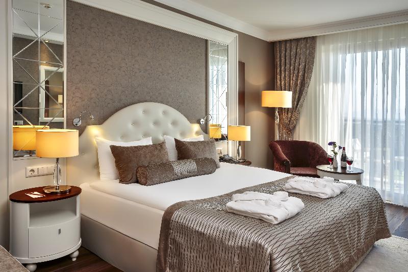 Sunis Efes Royal Palace Resort & Spa Hotel - Oda