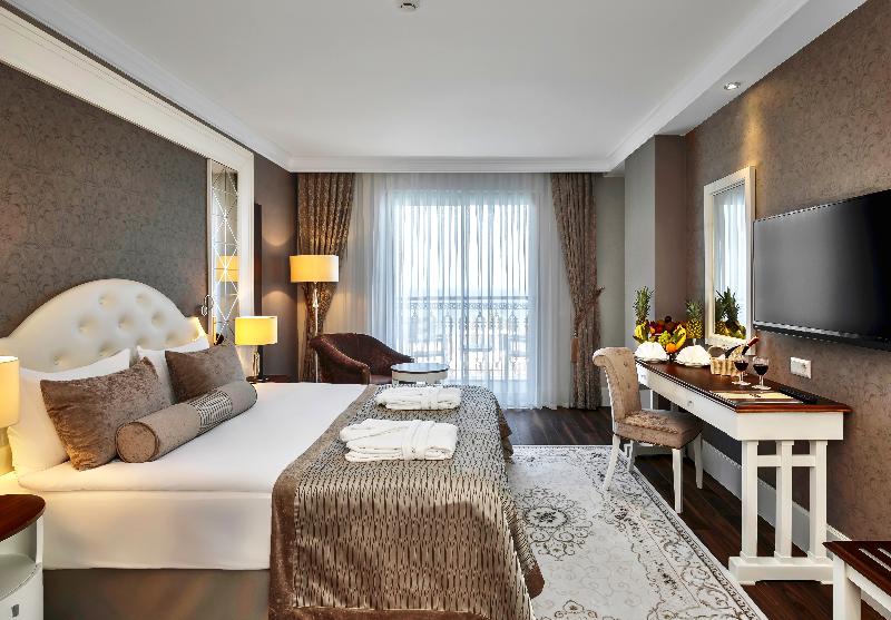 Sunis Efes Royal Palace Resort & Spa Hotel - Oda