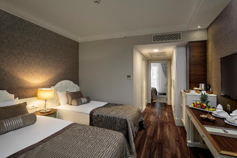 Sunis Efes Royal Palace Resort & Spa Hotel - Oda