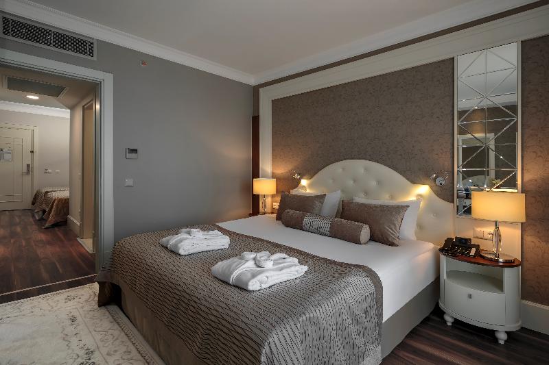 Sunis Efes Royal Palace Resort & Spa Hotel - Oda