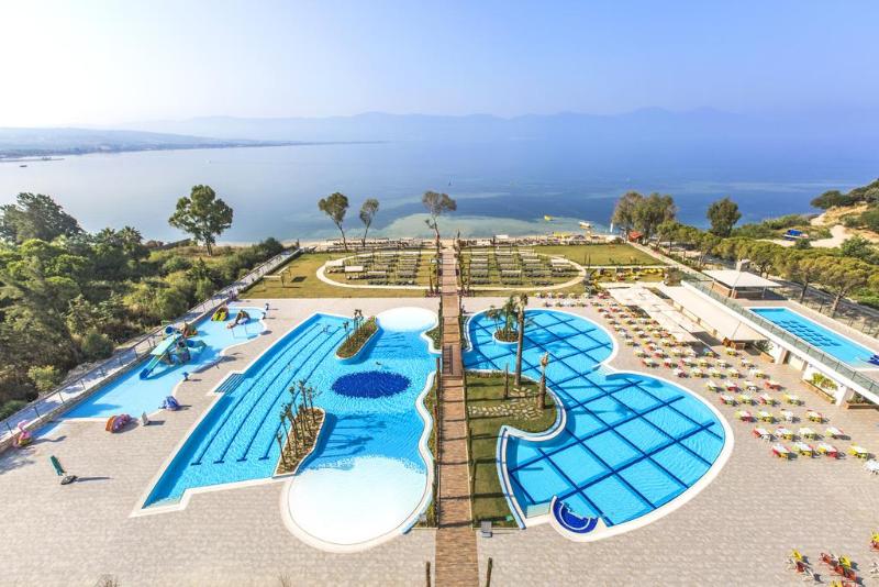 Liberty Kusadasi - Havuz
