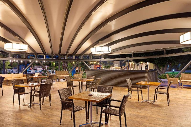 Seven Seas Hotel Life - Bar