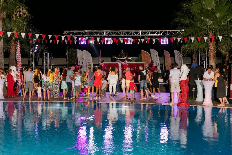 Seven Seas Hotel Life - Aktivite