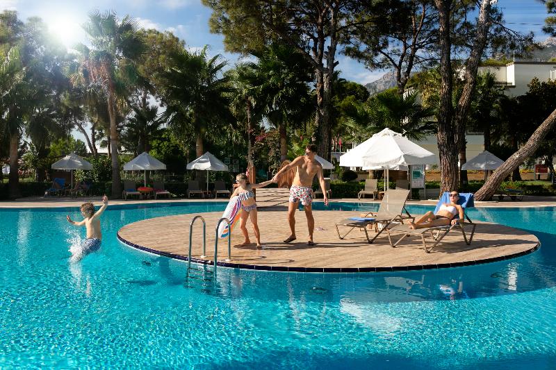 Seven Seas Hotel Life - Havuz