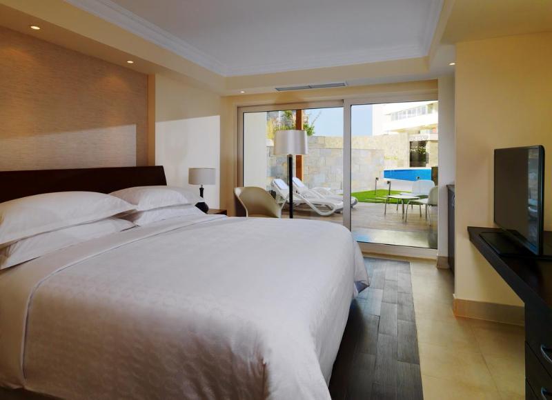 Sheraton Cairo Hotel Towers And Casino - Oda