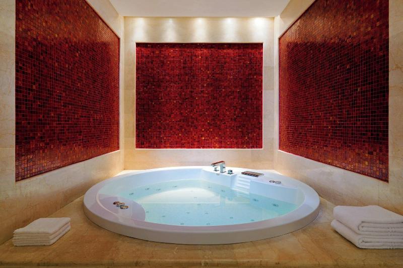 Sheraton Cairo Hotel Towers And Casino - Havuz