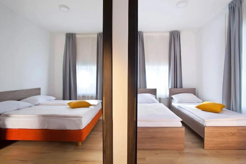 B&B Hotel Maribor UNI Hostel - Oda
