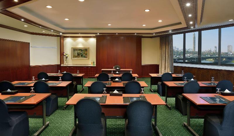 Ramses Hilton - Toplantı