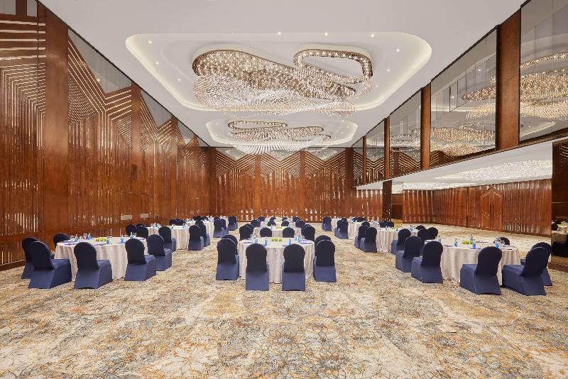 Ramses Hilton - Genel