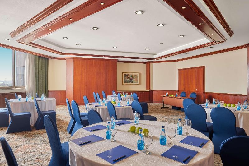 Ramses Hilton - Genel