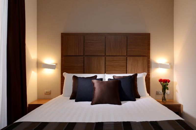 Rome Art Hotel - Oda