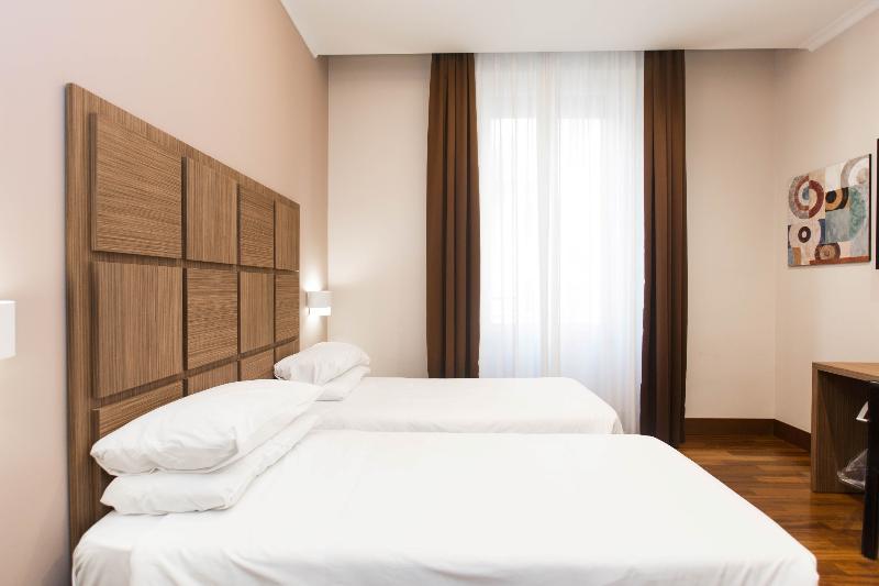 Rome Art Hotel - Oda